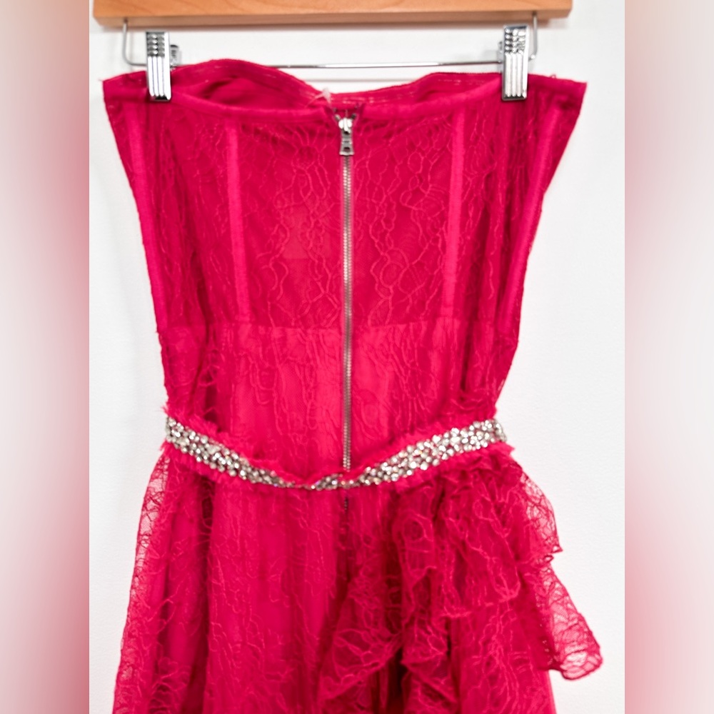 Alice + Olivia Bree Draped Lace Gown - Picture 13 of 14
